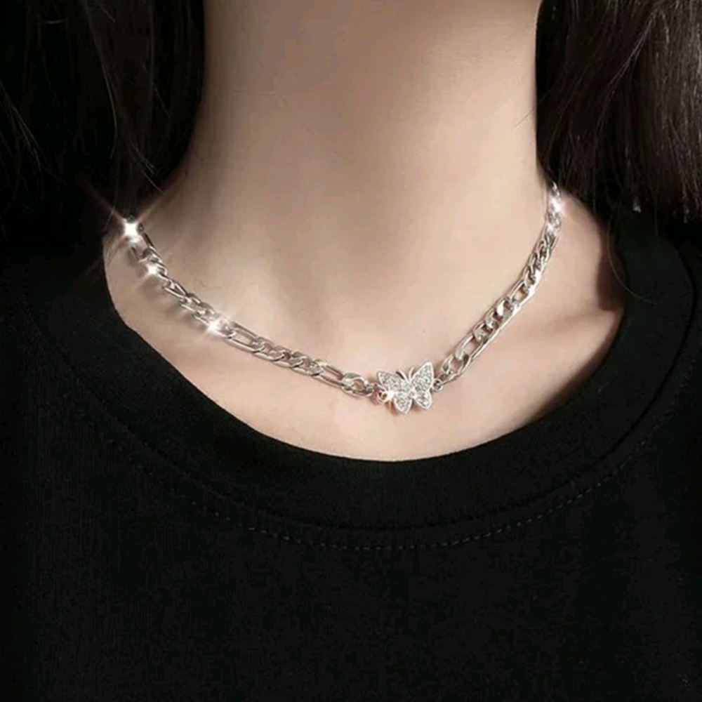 Butterfly chunky collar pendant Necklace